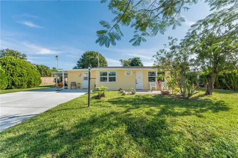 1470 5th Court Vero Beach FL 32960