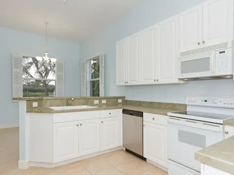 265 Champagne Court SW Vero Beach FL 32968