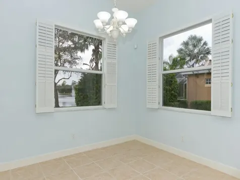 265 Champagne Court SW Vero Beach FL 32968