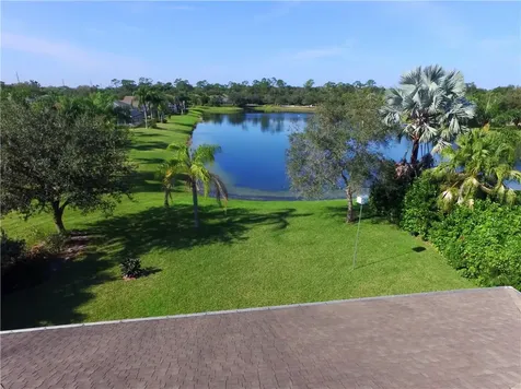 265 Champagne Court SW Vero Beach FL 32968