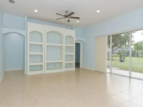 265 Champagne Court SW Vero Beach FL 32968