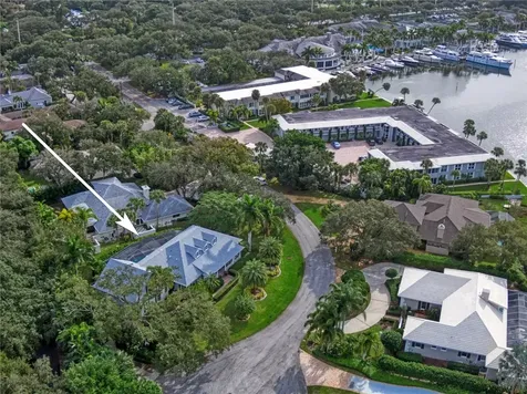 535 Riomar Drive Vero Beach FL 32963