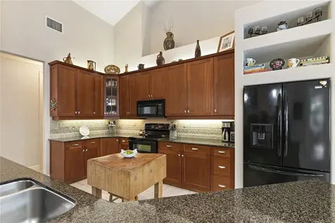 535 Riomar Drive Vero Beach FL 32963