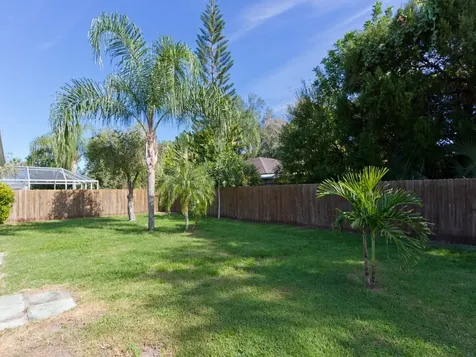 756 14th Avenue Vero Beach FL 32962