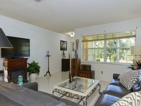 756 14th Avenue Vero Beach FL 32962