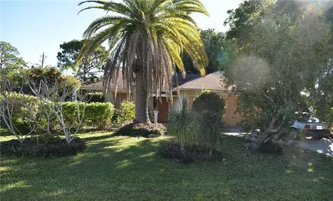 1370 39th Avenue Vero Beach FL 32960