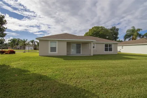 1800 Finch Lane Vero Beach FL 32962