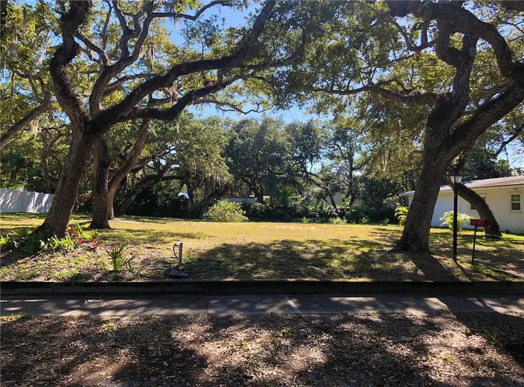 518 Camelia Lane Vero Beach FL 32963