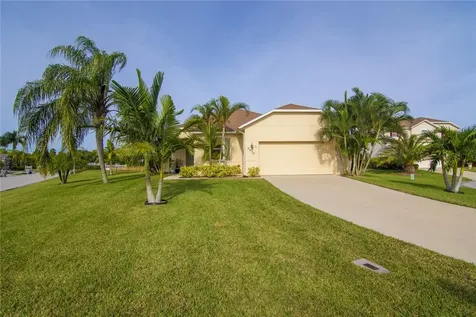 5930 Carriage Lake Court Vero Beach FL 32968