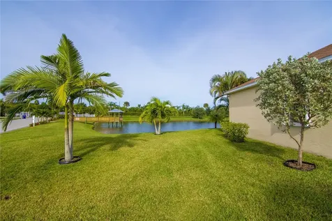 5930 Carriage Lake Court Vero Beach FL 32968