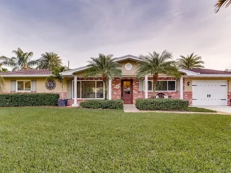 145 12th Place SE Vero Beach FL 32962