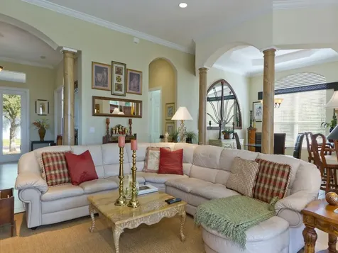 7627 S Village Square Vero Beach FL 32966