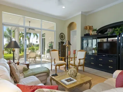 7627 S Village Square Vero Beach FL 32966