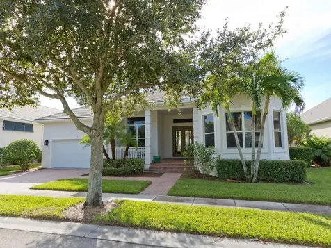7627 S Village Square Vero Beach FL 32966