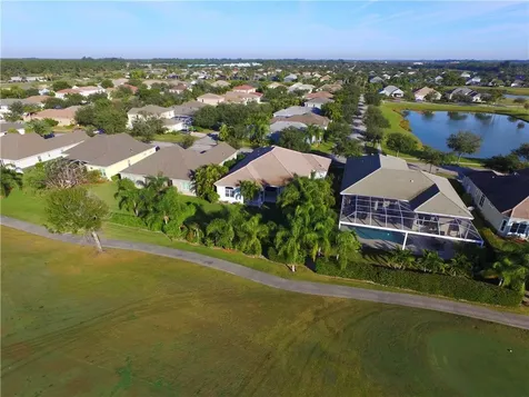 7627 S Village Square Vero Beach FL 32966
