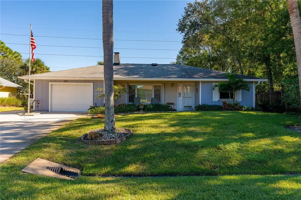 331 Columbus Street Sebastian FL 32958