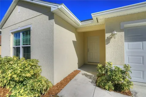 8186 104th Avenue Vero Beach FL 32967