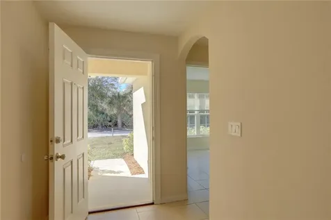 8186 104th Avenue Vero Beach FL 32967