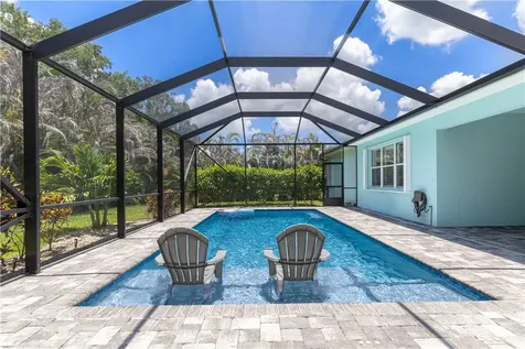 6213 Arcadia Square Vero Beach FL 32966