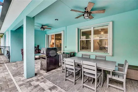 6213 Arcadia Square Vero Beach FL 32966