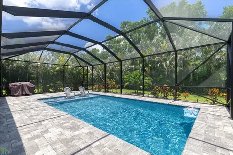 6213 Arcadia Square Vero Beach FL 32966