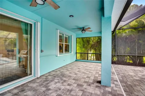 6213 Arcadia Square Vero Beach FL 32966