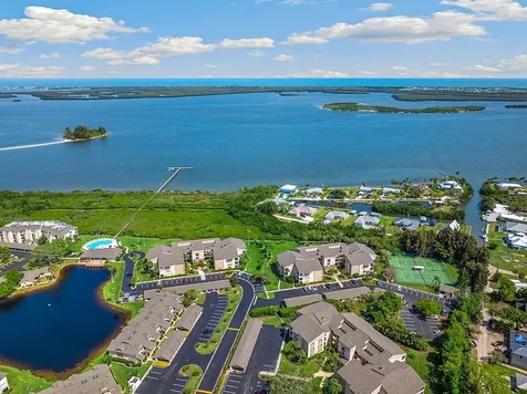 6165 S Mirror Lake Drive Sebastian FL 32958