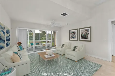 5017 Corsica Square Vero Beach FL 32967