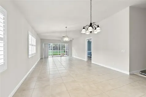 5017 Corsica Square Vero Beach FL 32967