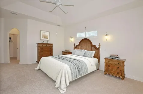 7269 E Village Square Vero Beach FL 32966