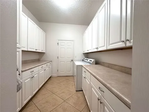 7269 E Village Square Vero Beach FL 32966