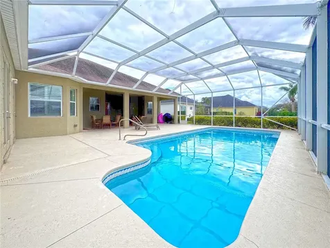 7269 E Village Square Vero Beach FL 32966