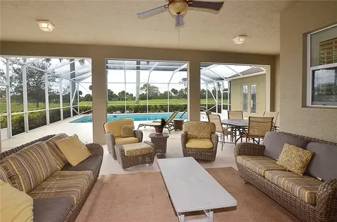 7269 E Village Square Vero Beach FL 32966