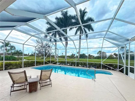 7269 E Village Square Vero Beach FL 32966
