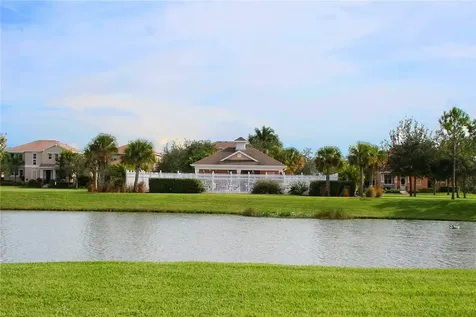 7269 E Village Square Vero Beach FL 32966
