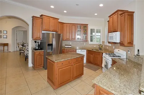7269 E Village Square Vero Beach FL 32966