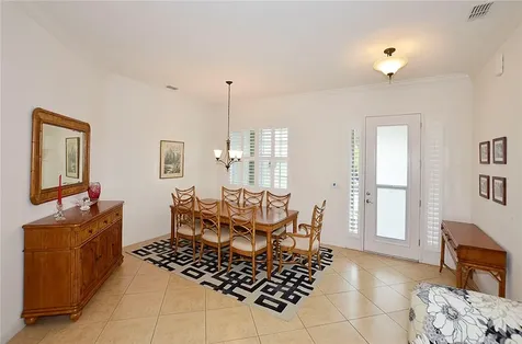 7269 E Village Square Vero Beach FL 32966