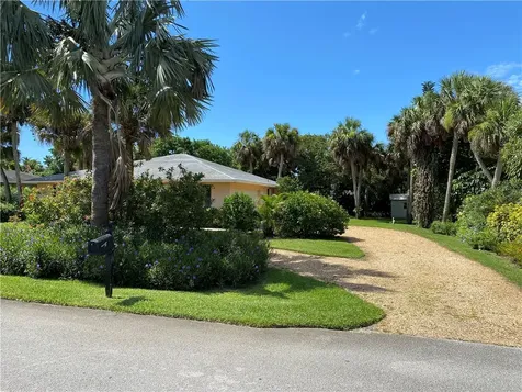 956 Tulip Lane Vero Beach FL 32963