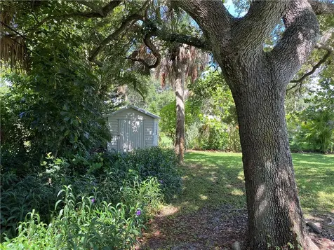 956 Tulip Lane Vero Beach FL 32963