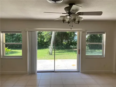 956 Tulip Lane Vero Beach FL 32963