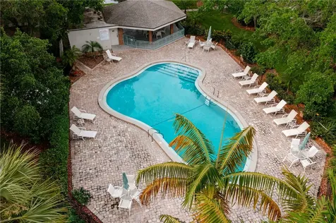 103 W Park Shores Circle Vero Beach FL 32963