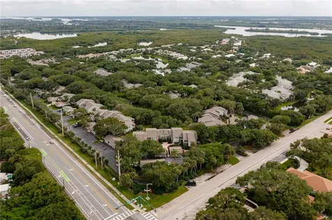 103 W Park Shores Circle Vero Beach FL 32963
