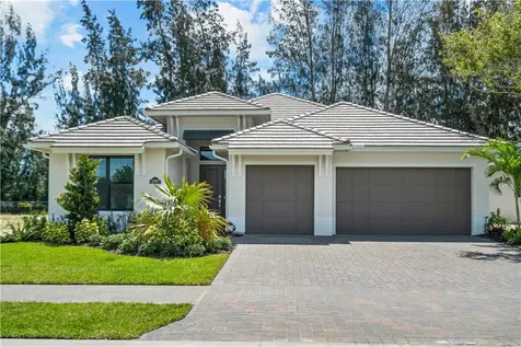 692 Ravens Landing Drive Vero Beach FL 32968