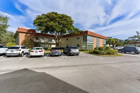 10 Vista Palm Lane Vero Beach FL 32962