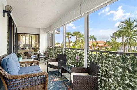 1821 Mooringline Drive Vero Beach FL 32963