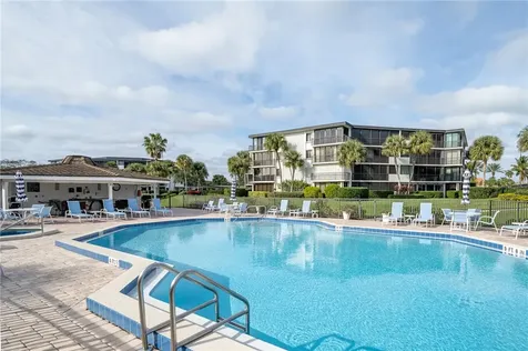 1821 Mooringline Drive Vero Beach FL 32963