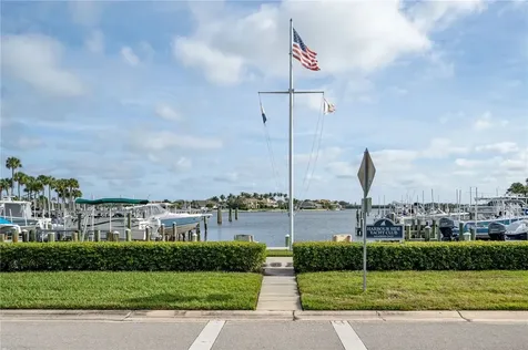 1821 Mooringline Drive Vero Beach FL 32963