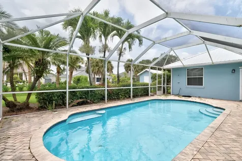 425 Greystone Court SW Vero Beach FL 32968