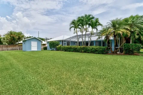 425 Greystone Court SW Vero Beach FL 32968