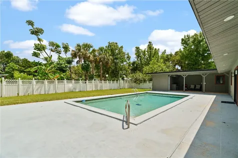 146 11th Street SW Vero Beach FL 32962